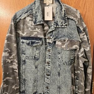 Jean jacket. Medium